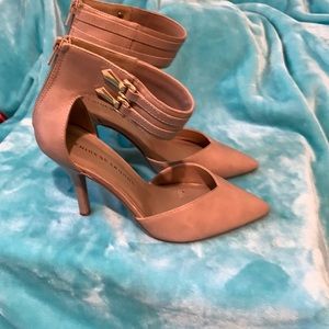 Chinese laundry heels size 8.5 with ankle straps